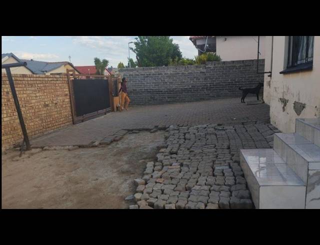 2 BEDROOM HOUSE FOR SALE IN KLIPFONTEIN VIEW